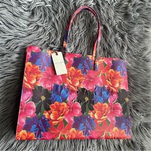 TED BAKER sukicon icon bag